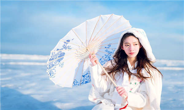 类乌齐试管代怀生子多少钱一个？助孕之路的费用分析与方案选择